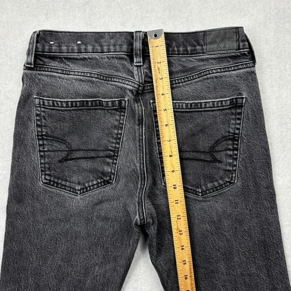 American Eagle Womens 4 Regular Black Washed Distressed High Rise Mom Jeans 4049